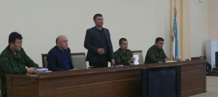 Туман ҳокимлиги мажлислар залида сайёр учрашув бўлиб ўтди